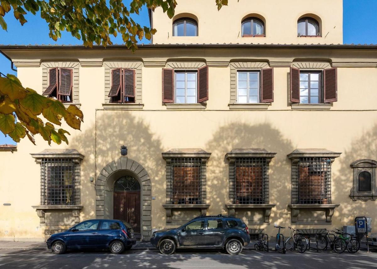 Stunning Central Apartment In Antique Villa XII Florence Exterior photo