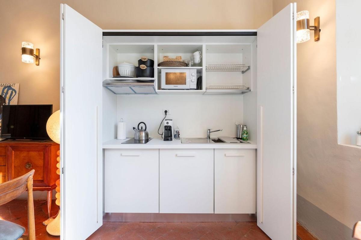Stunning Central Apartment In Antique Villa XII Florence Exterior photo